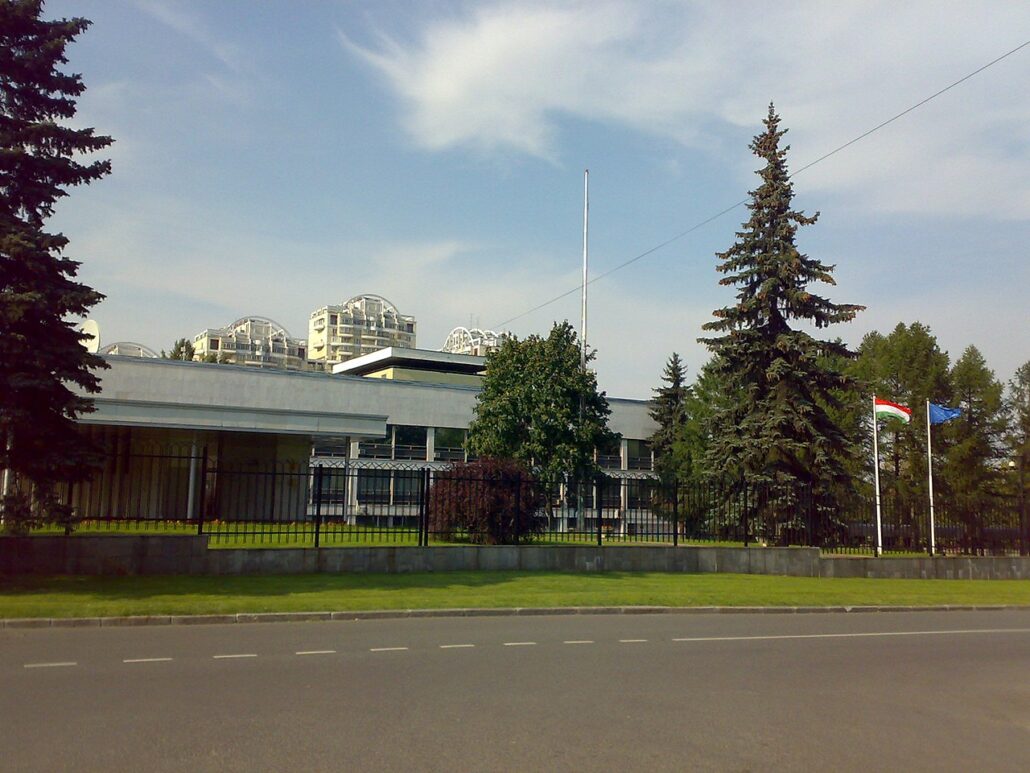 hungarian embassy in moscow