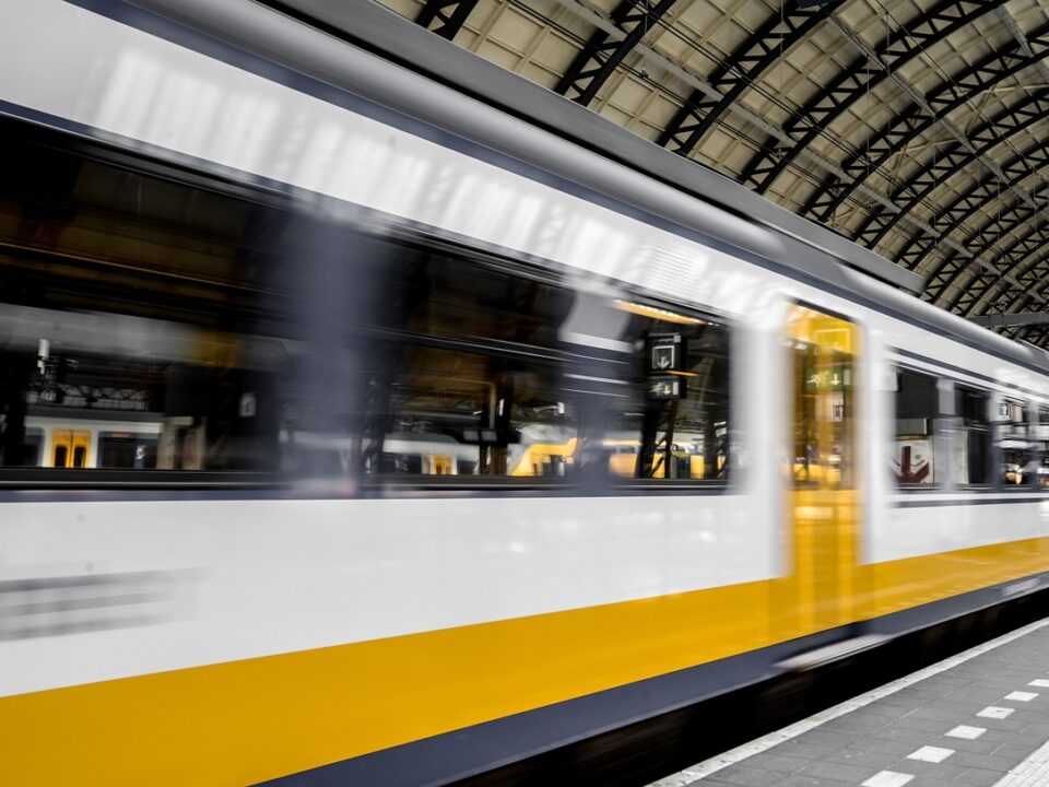 metro underground train