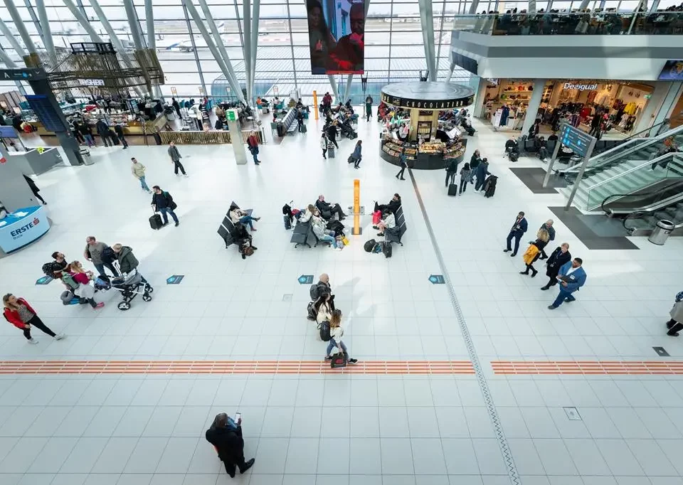 Cestovní turistická taxa na letišti v Budapešti