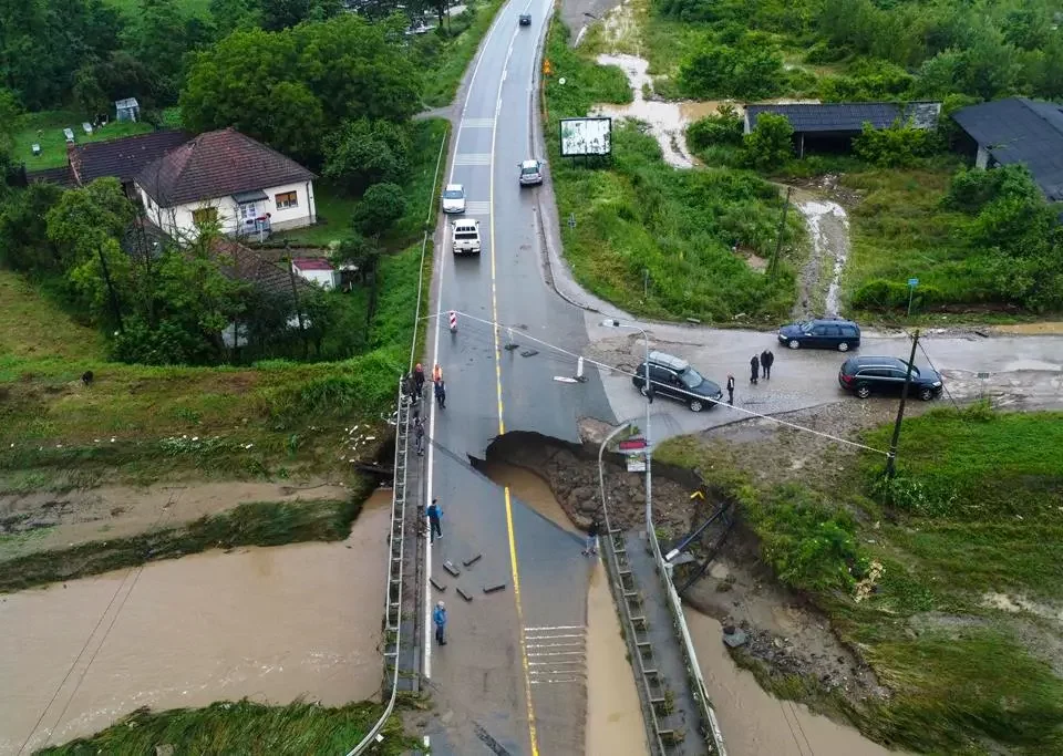 Ajutorul guvernului pentru inundații din Serbia