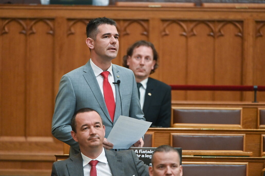 előd novák parliament