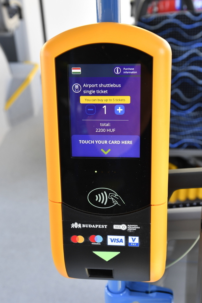 new digital ticketing system budapest 100e bus