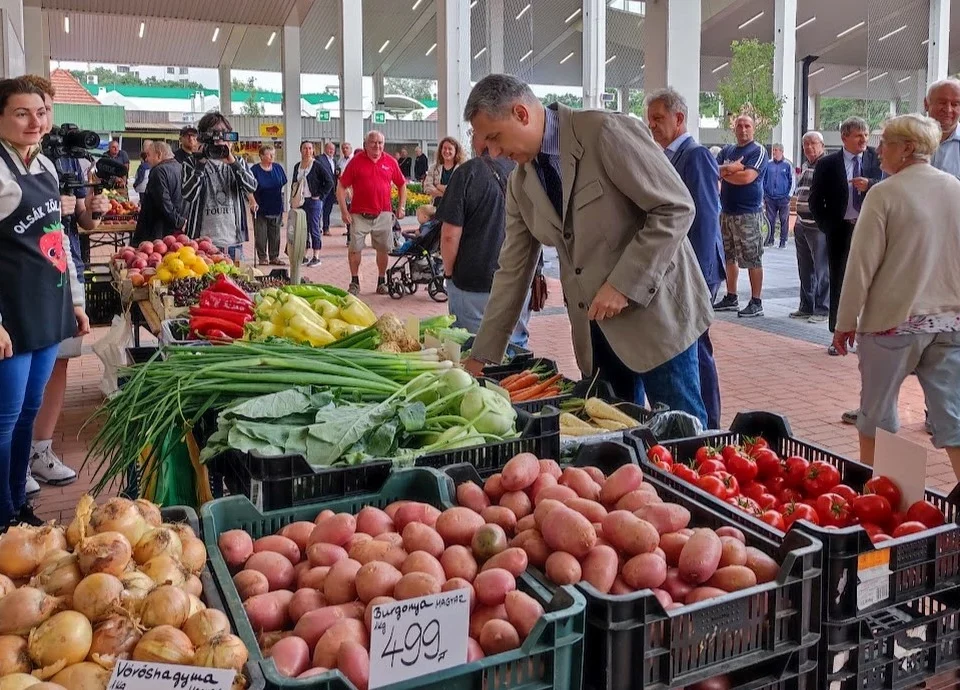 Hungary market Békéscsaba