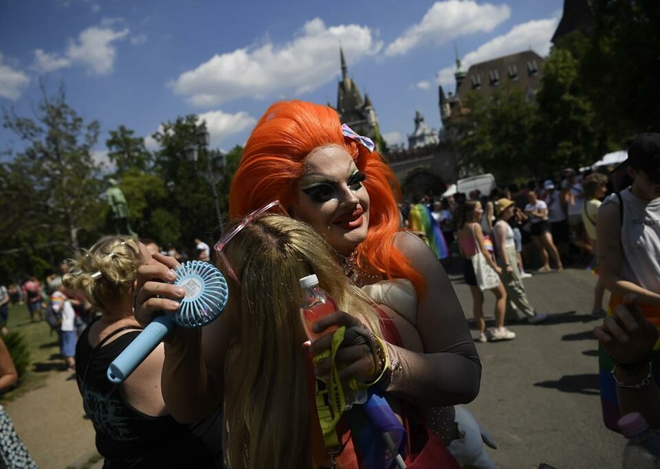 布达佩斯 LGBTQ 骄傲游行