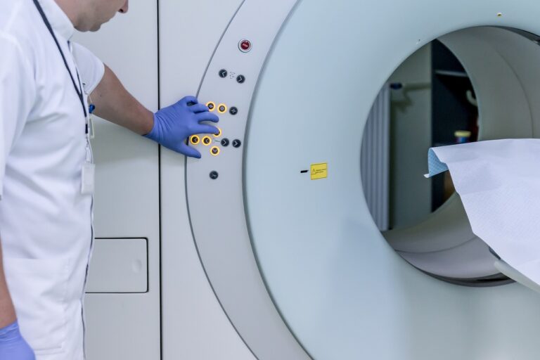 Magnetic resonance imaging mri machine