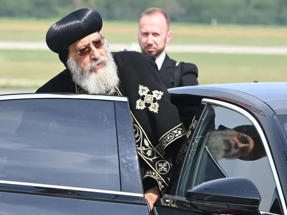 Papa copto visita Budapest