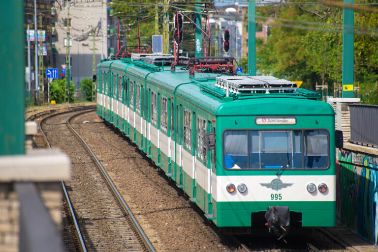 h5 hév bkk 布達佩斯