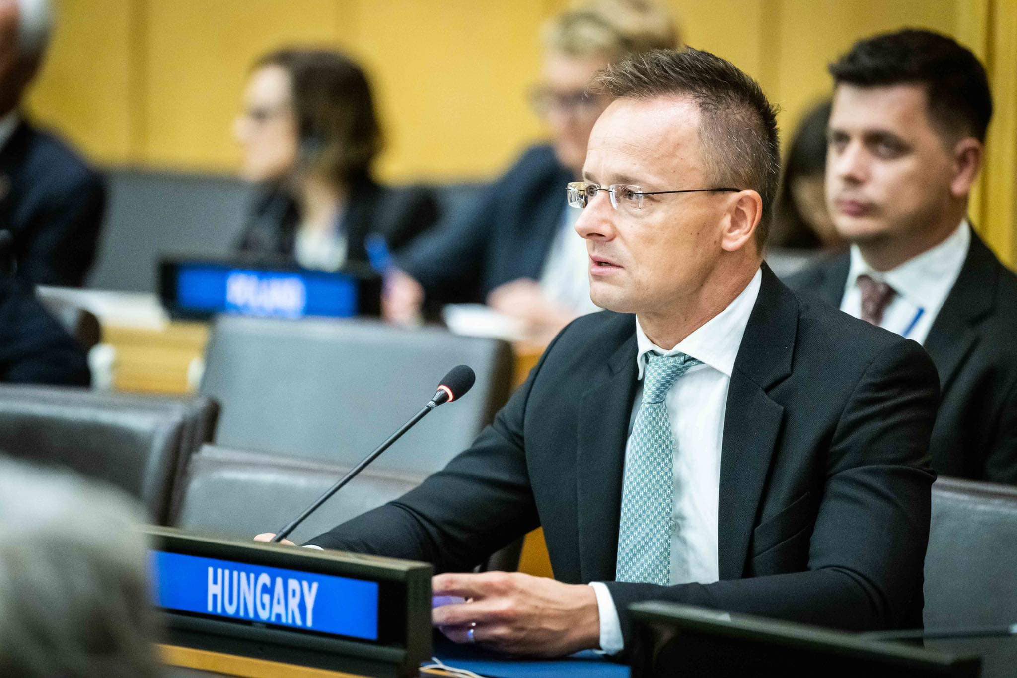 Hungarian minister Péter Szijjártó
