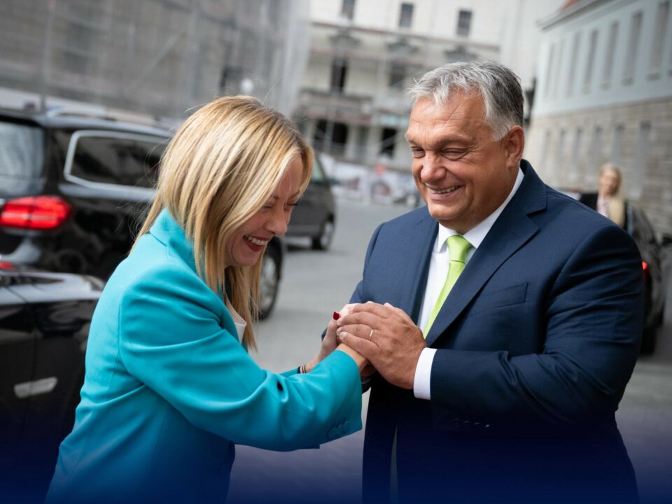 El primer ministro Orbán y la primera ministra italiana Giorgia Meloni