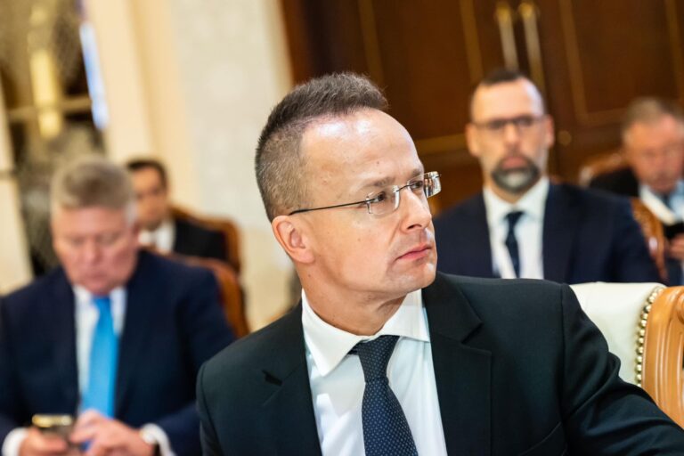 Hungarian minister Péter Szijjártó