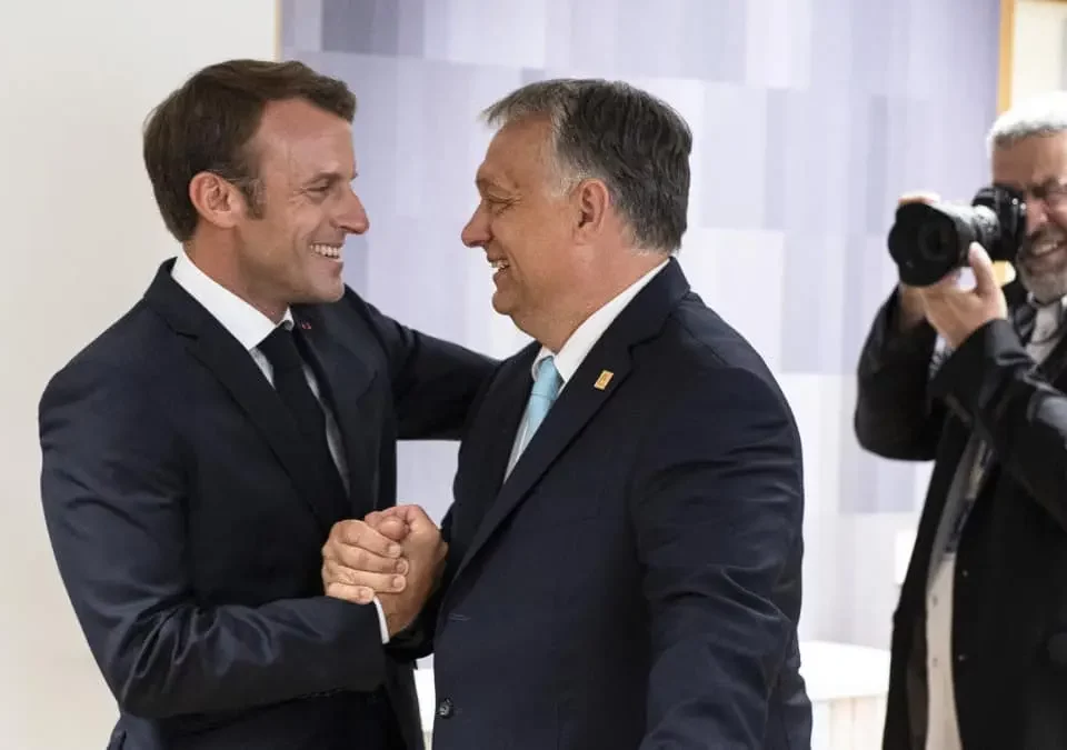 Prim-ministrul Orbán și Macron