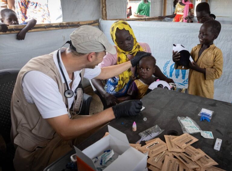 hungary helps chad