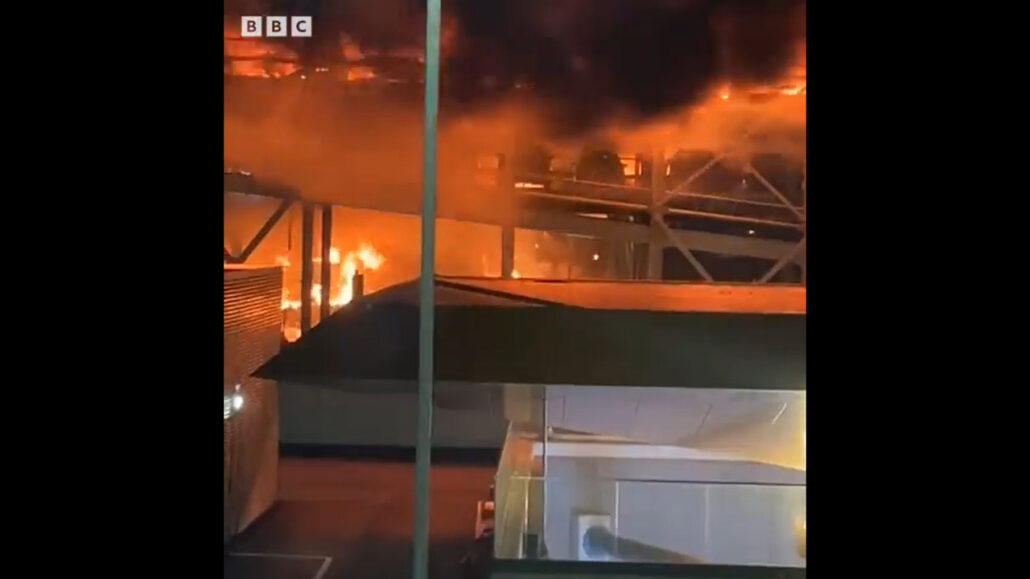 Incendio en el aeropuerto de Londres Luton