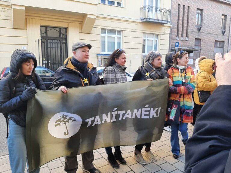 Mouvement tanítanék mozgalom
