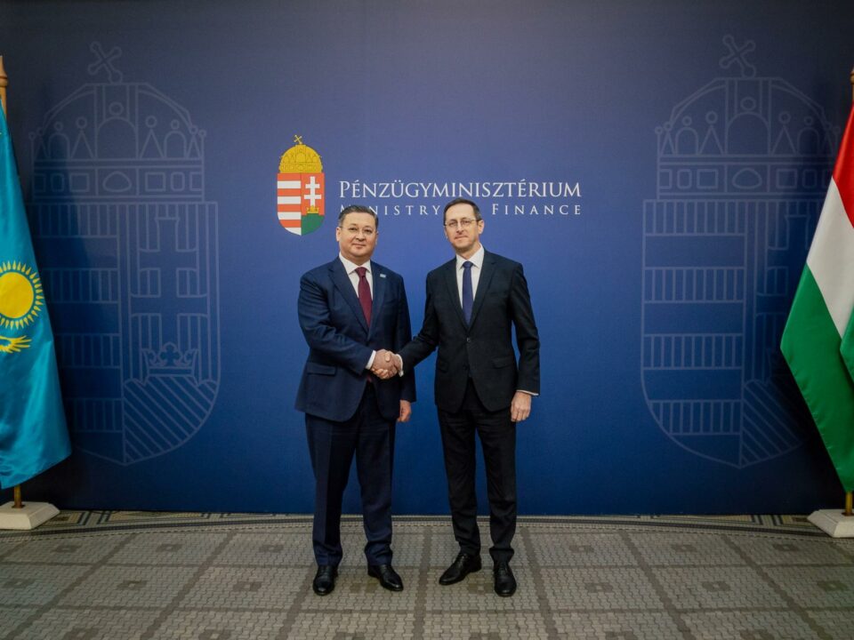 Угорщина та Казахстан прагнуть збільшити двосторонню торгівлю до 1 млрд доларів