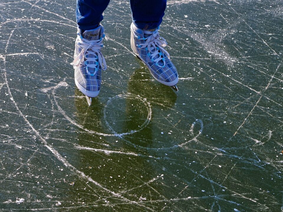 التزلج على الجليد