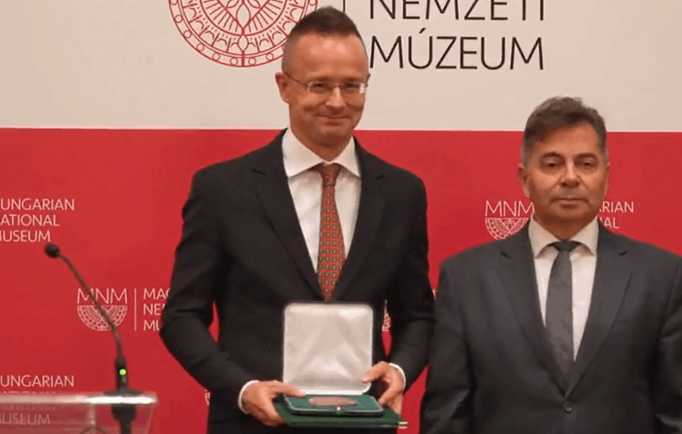 Premio Ministro de Asuntos Exteriores de Hungría (Copia)