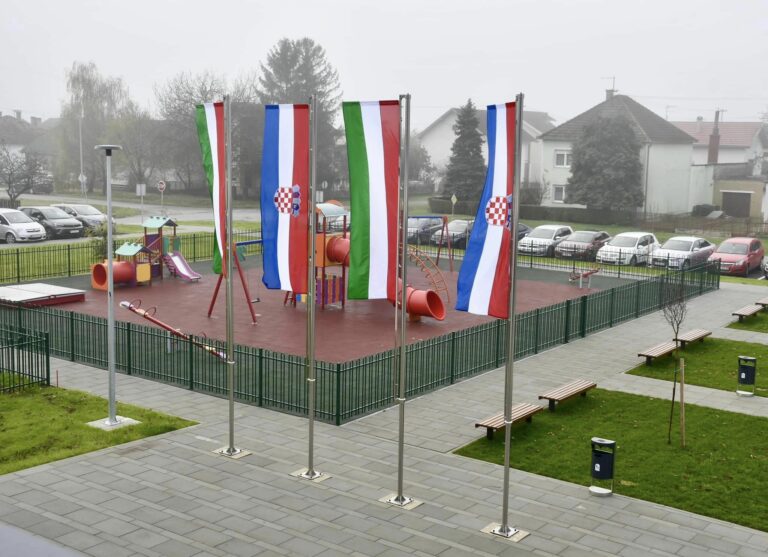 Un responsable du gouvernement a rendu hommage à l'une des plus petites communautés hongroises vivant à l'étranger en Croatie