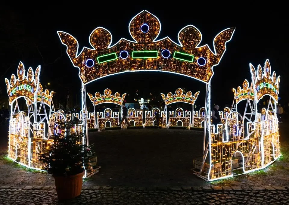 Light crown in Hungary