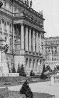 old picture of Buda Castle