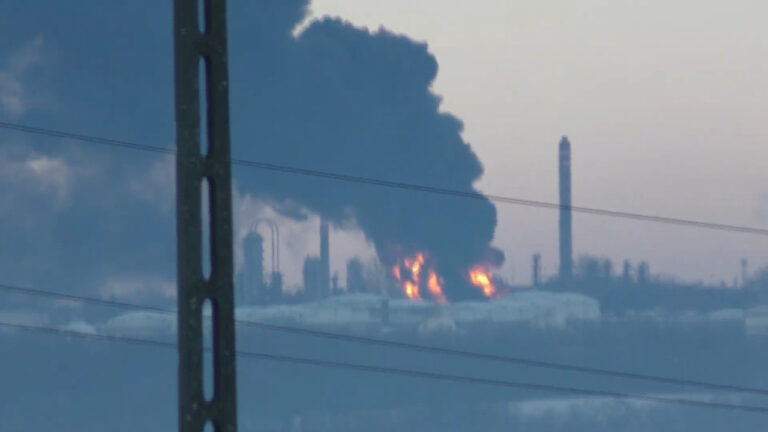 mol refinery fire
