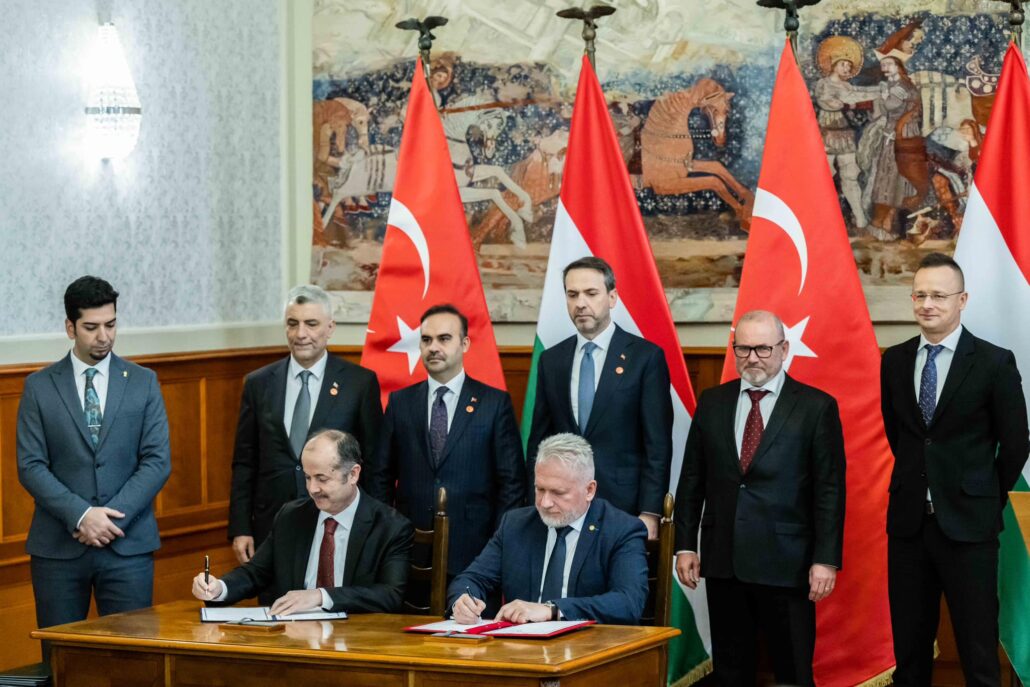 Acuerdo de cooperación entre Turquía y Hungría.