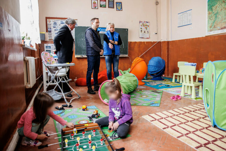 Hungary Helps - Magyarország segít in Ukrain