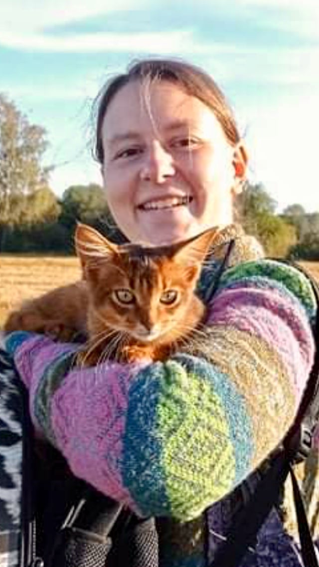 Marie the therapy cat and her owner Kate