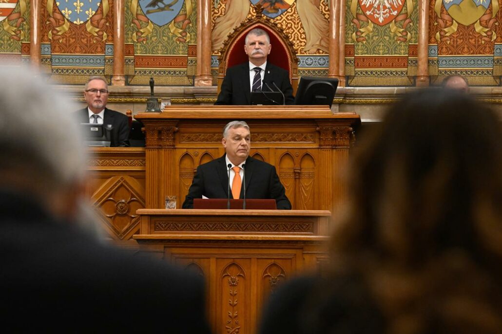 Orbán, ungarisches Parlament