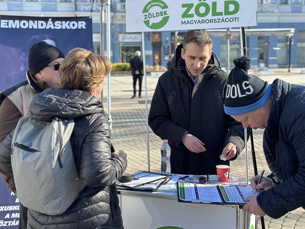 Smallest but most successful Hungarian opposition party elects new co-leader (Copy)