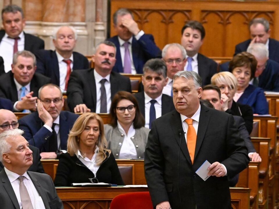 ハンガリーのオルバン議会