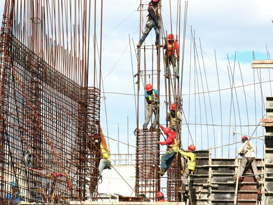 zahraniční dělníci stavební budova