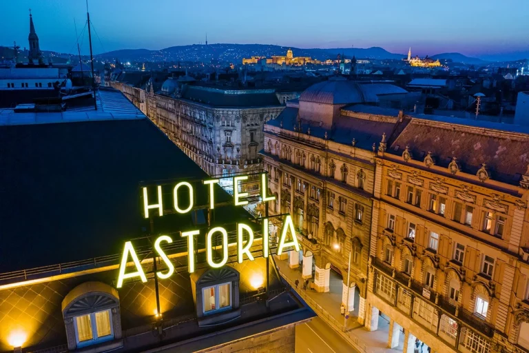 Hotel Astoria2 Alojamiento en el sector turístico de Hungría