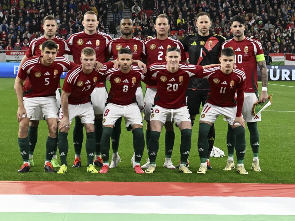 منتخب المجر لكرة القدم بوشكاش أرينا تركيا