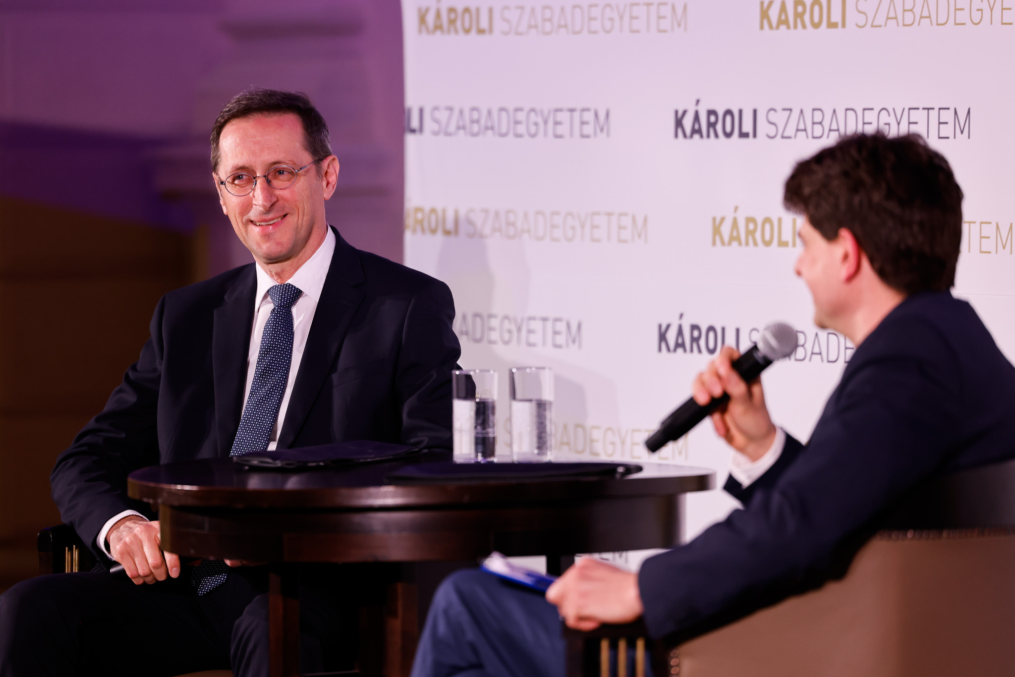 Hungarian minister confident about Hungarian growth