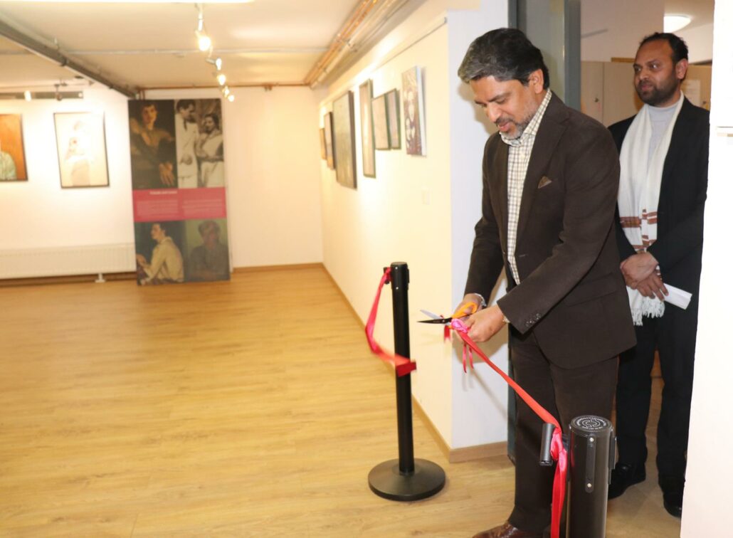 Inauguración de la exposición "Alma y Cuerpo" con motivo del 111 aniversario del nacimiento de Amrita Sher-Gil