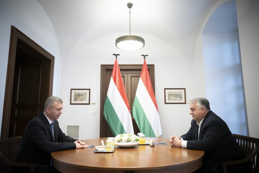 Orbán recibe al jefe de la Alianza Húngara de Eslovaquia
