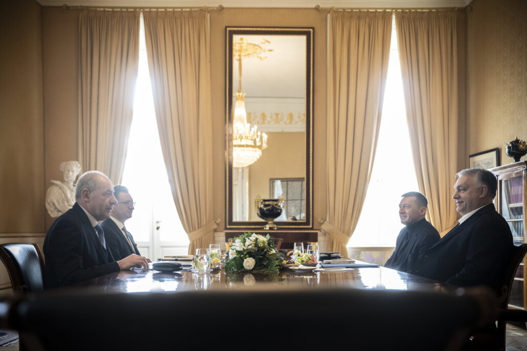 PM Orbán Präsident Sulyok Rogán