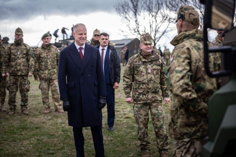 szalay-bobrovniczky kristóf hungarian defence minister