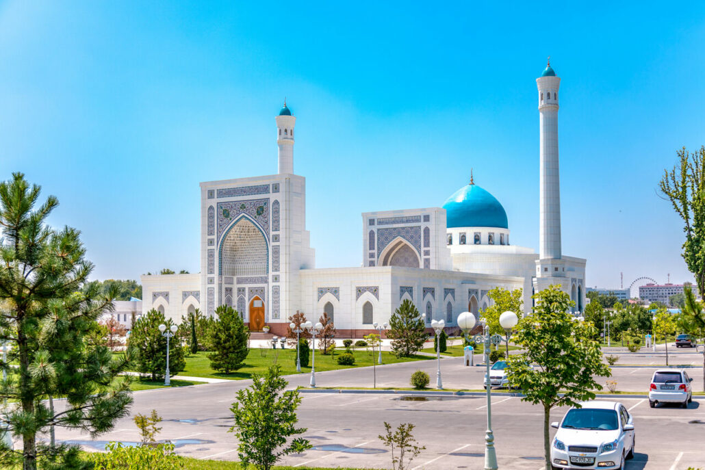 Taškent Uzbekistán let budapešť