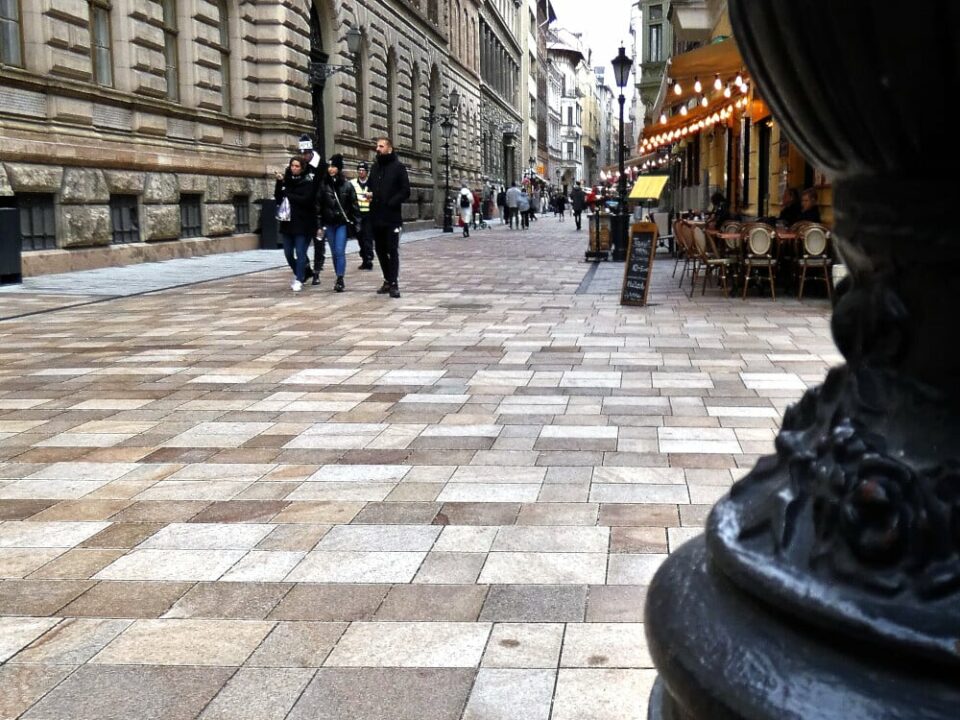 Реконструкция торговой улицы Ваци Будапешт
