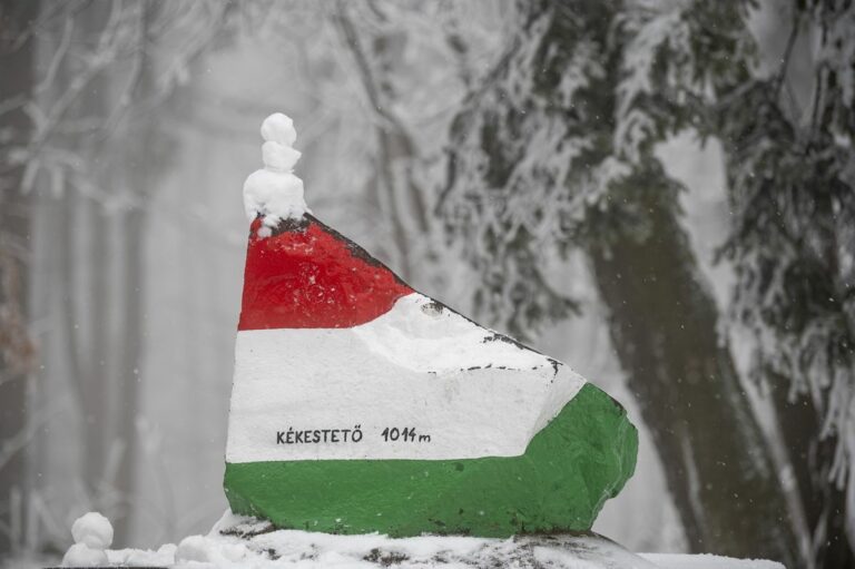 Kékestető 匈牙利最高峰雪
