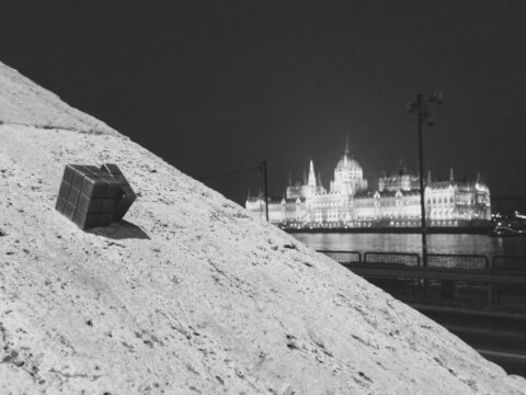 Famous Kolodko sculptures in Budapest – where to spot the miniature