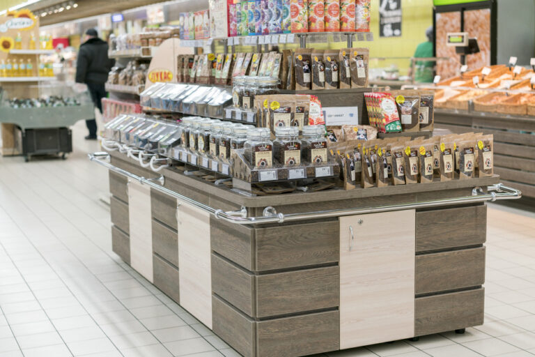 cashierless shops in hungary