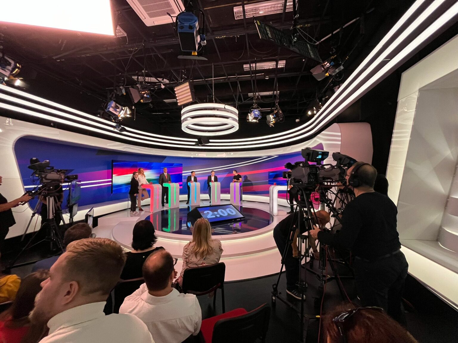 Candidates in Budapest municipal election present ideas in TV debate ...