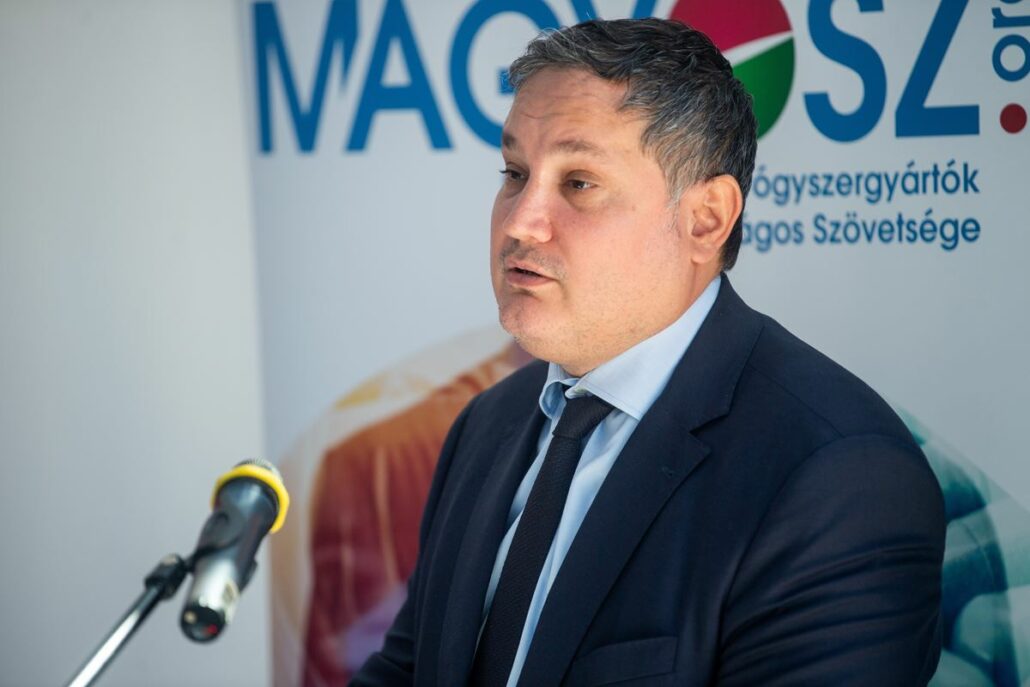 Márton Nagy national economy minister deficit inflation