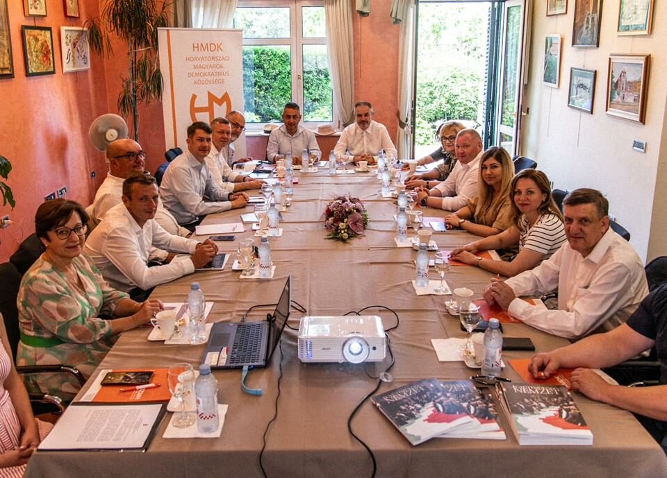 Meeting of the Hungarian political parties beyond the borders in Croatia
