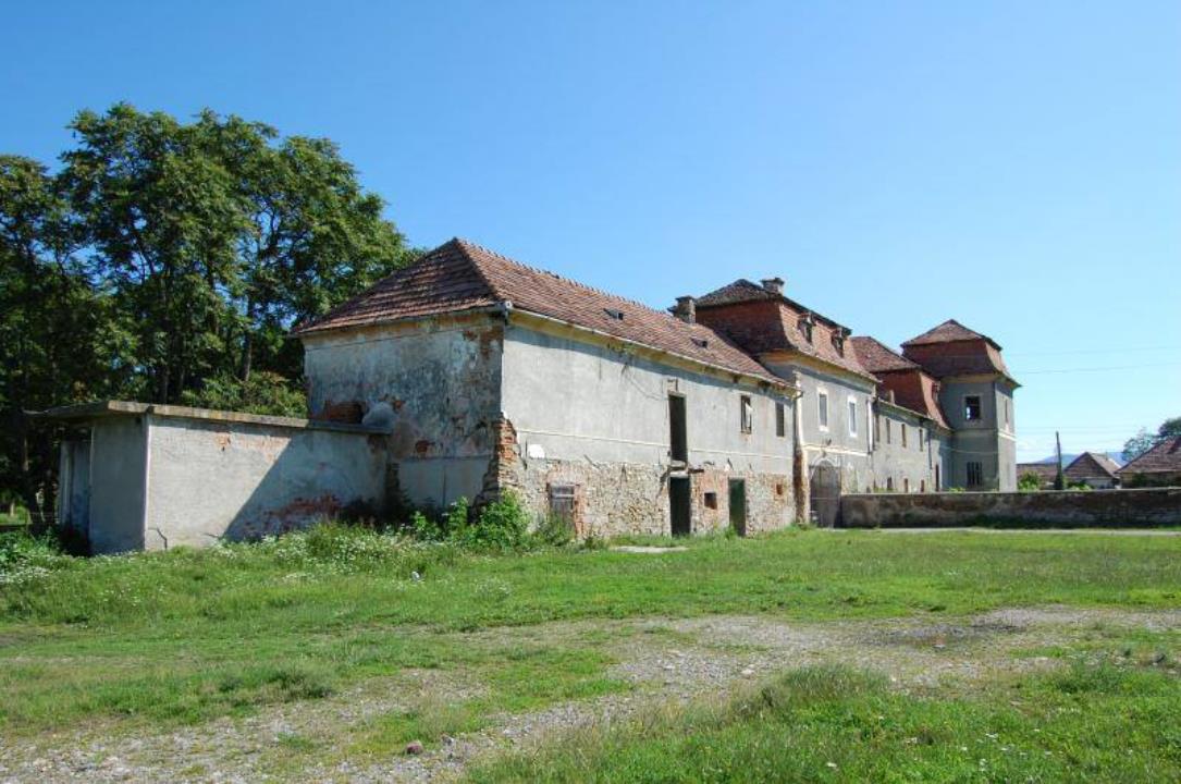 Ugron Castle Hungarian castle in Transylvania