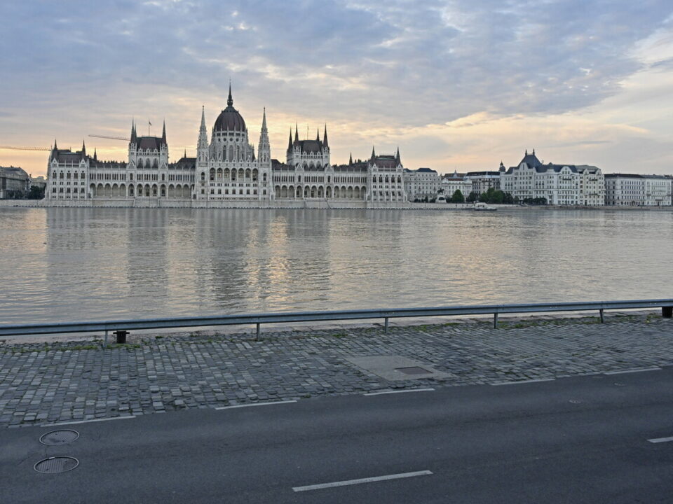 danube flood budapest