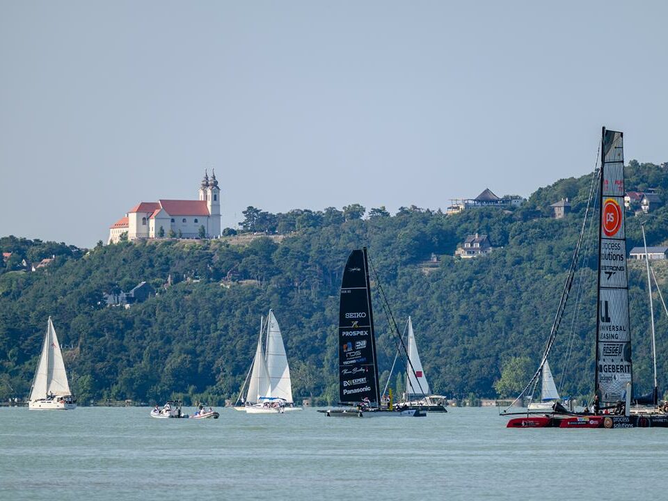 Blue Ribbon regatta at Lake Balaton what happened